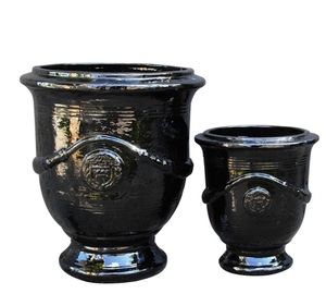 Anduze Urn - Traditional Black Glaze